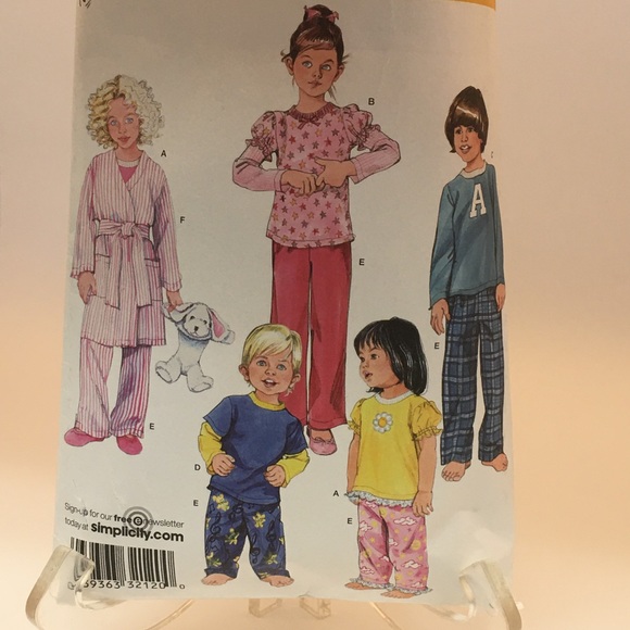 Bundle of (3) Toddler Sewing Patterns - Picture 7 of 8